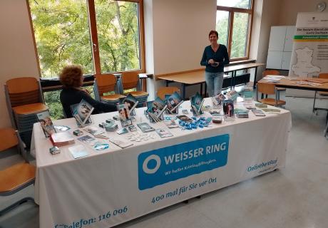 Stand am 20.10.2026 mit Dagmar Lipski und einer Teilnehmerin